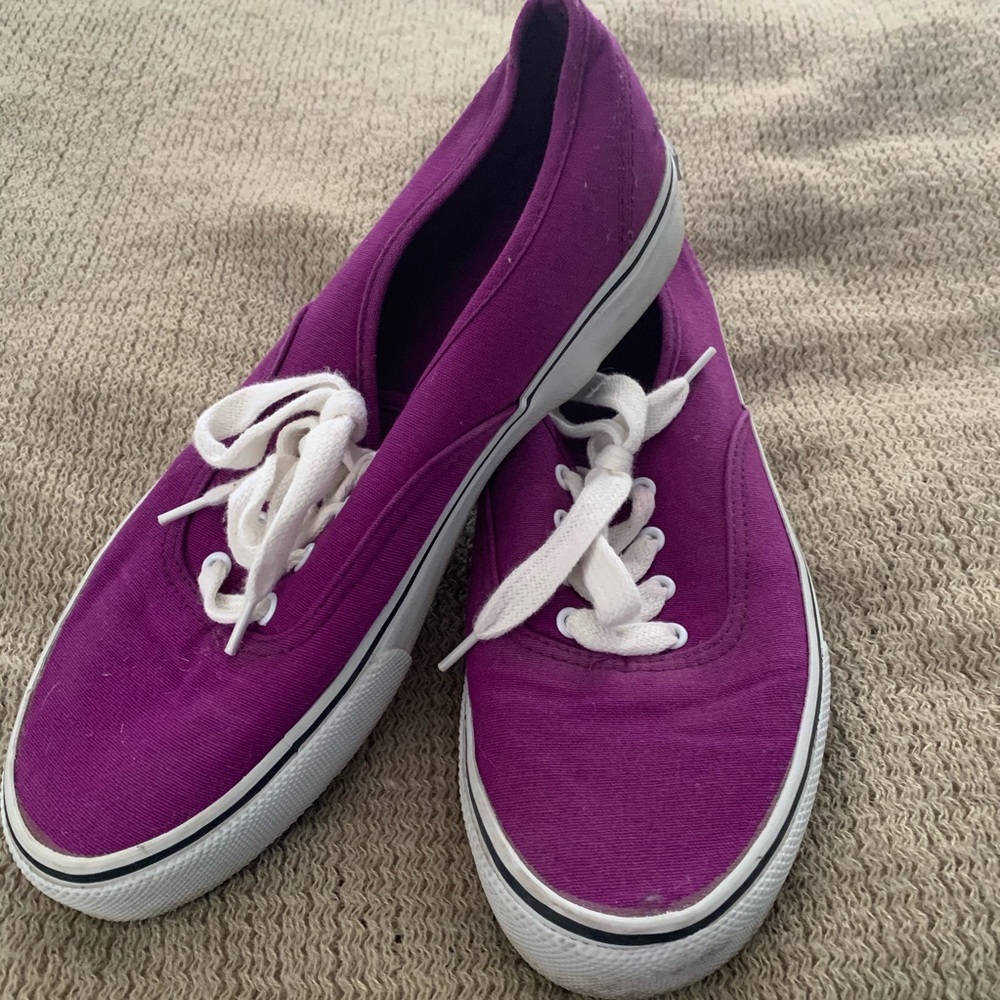 Airwalk sneakers